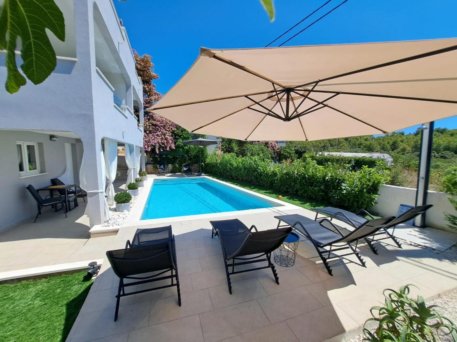 Paulina Harmony Rooms Seget Vranjica Exterior photo